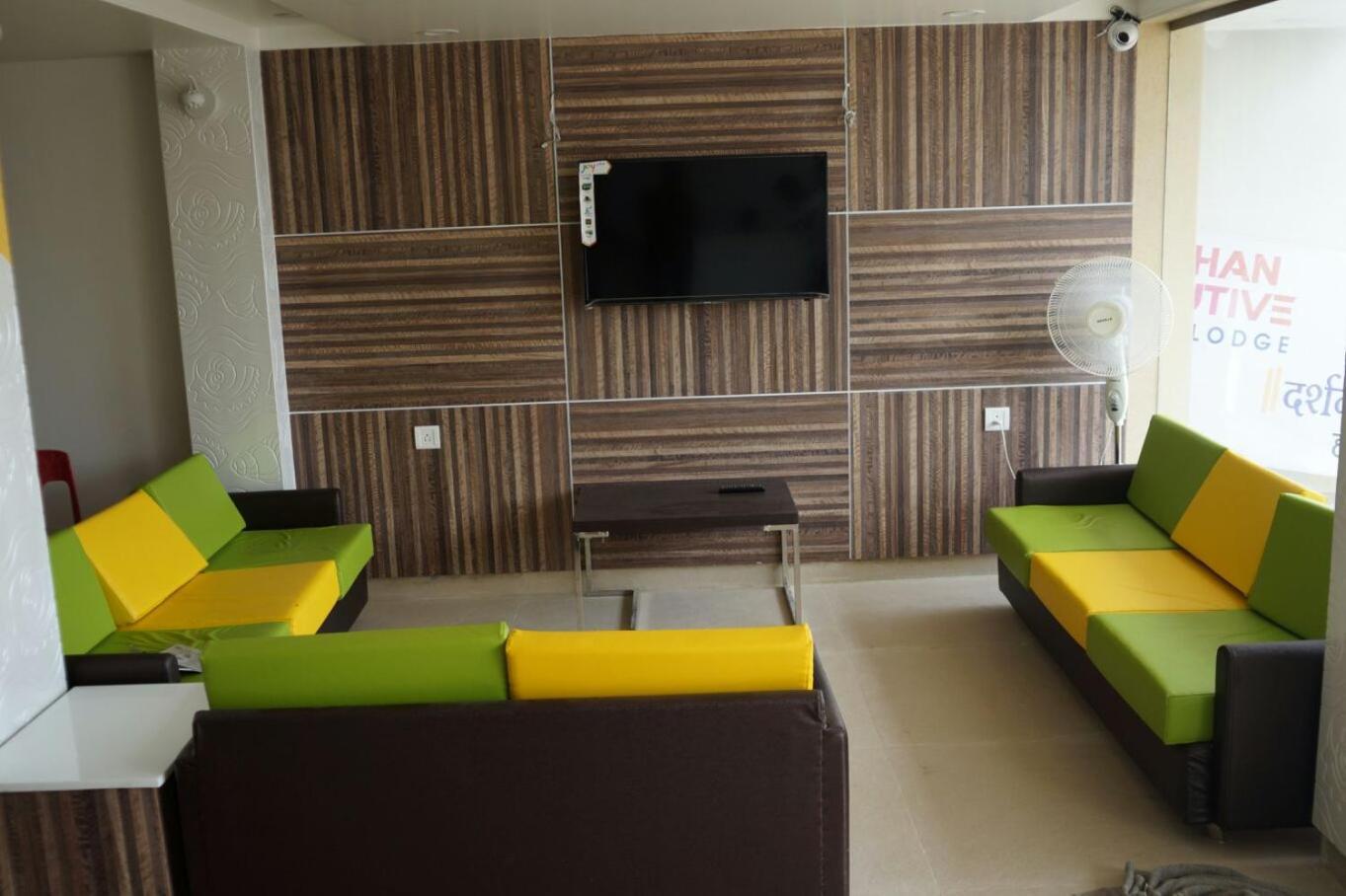 Hotel Darshan Executive Tuljapur 外观 照片