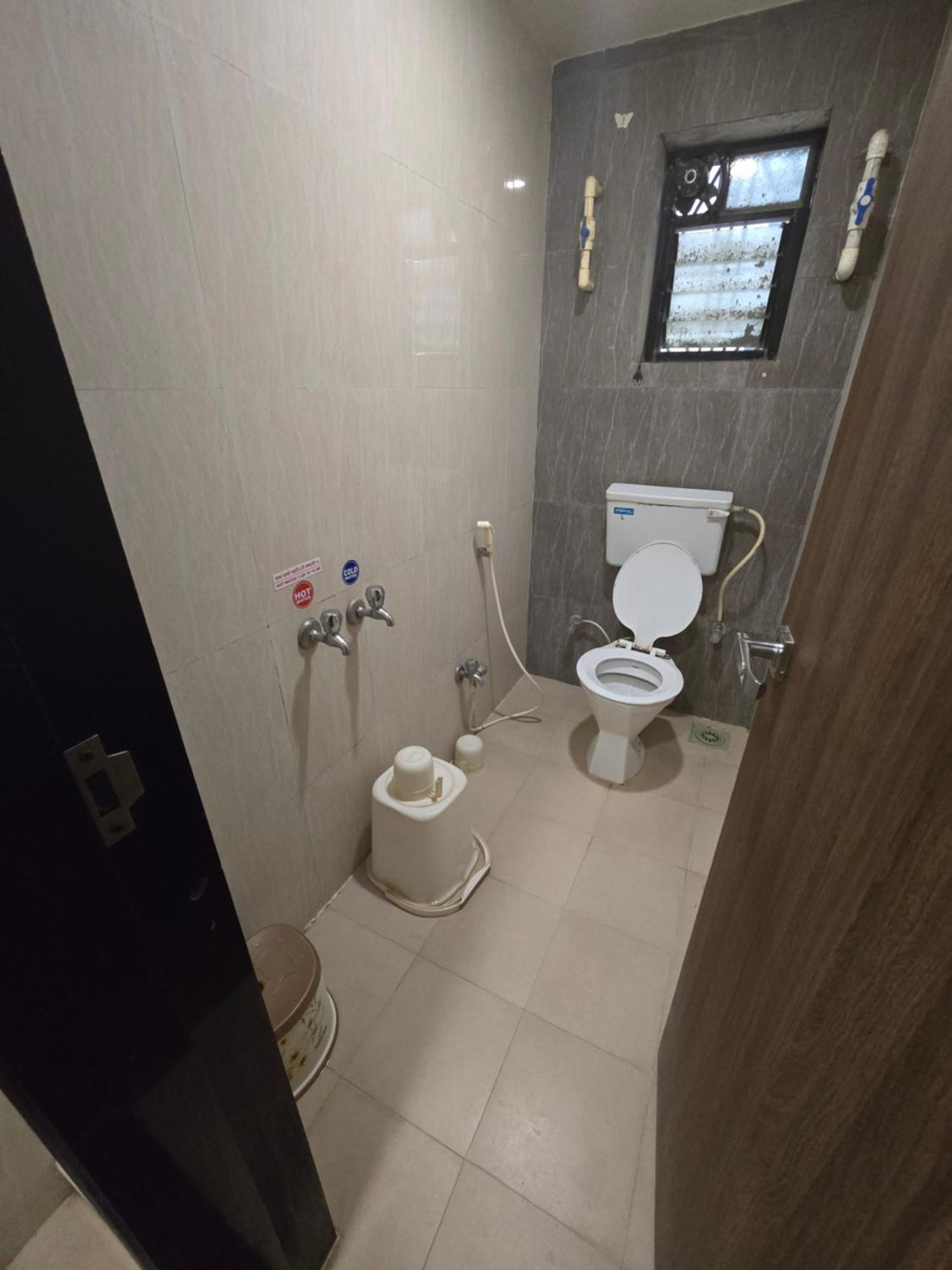Hotel Darshan Executive Tuljapur 外观 照片