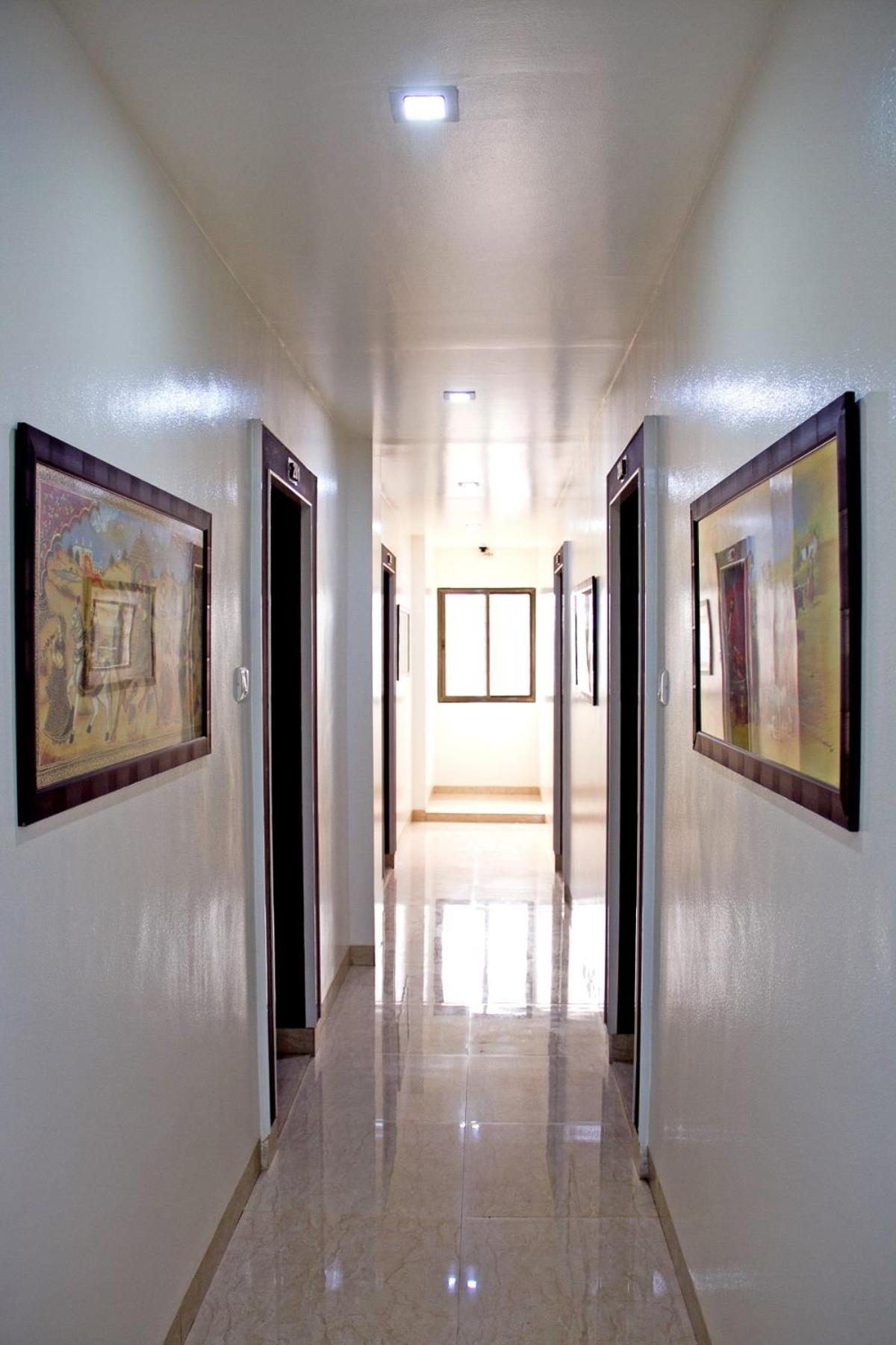 Hotel Darshan Executive Tuljapur 外观 照片