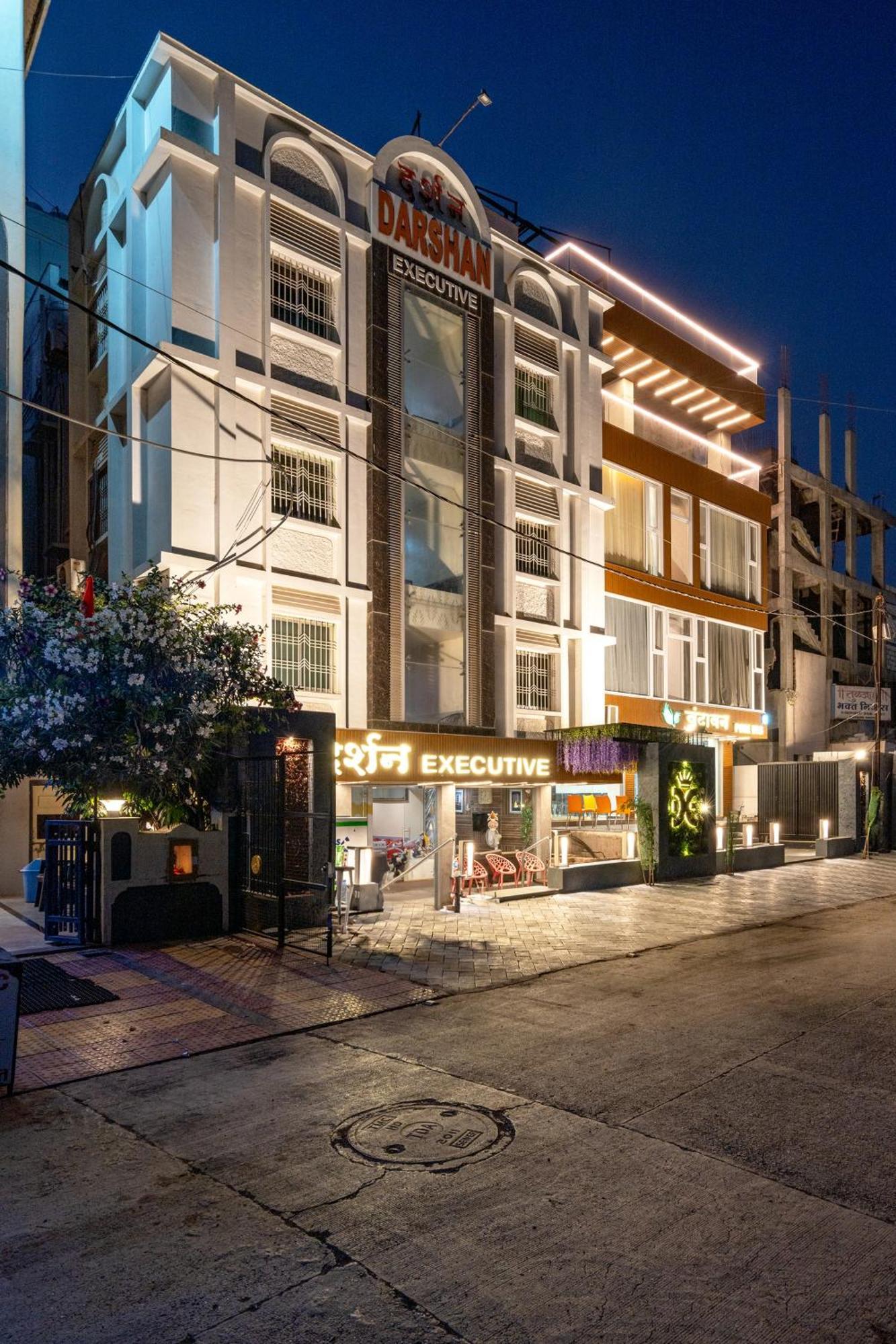 Hotel Darshan Executive Tuljapur 外观 照片